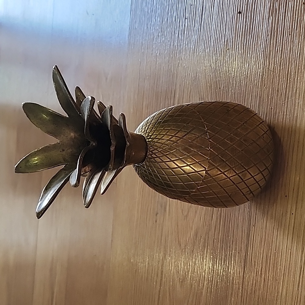 Pinapple decoration